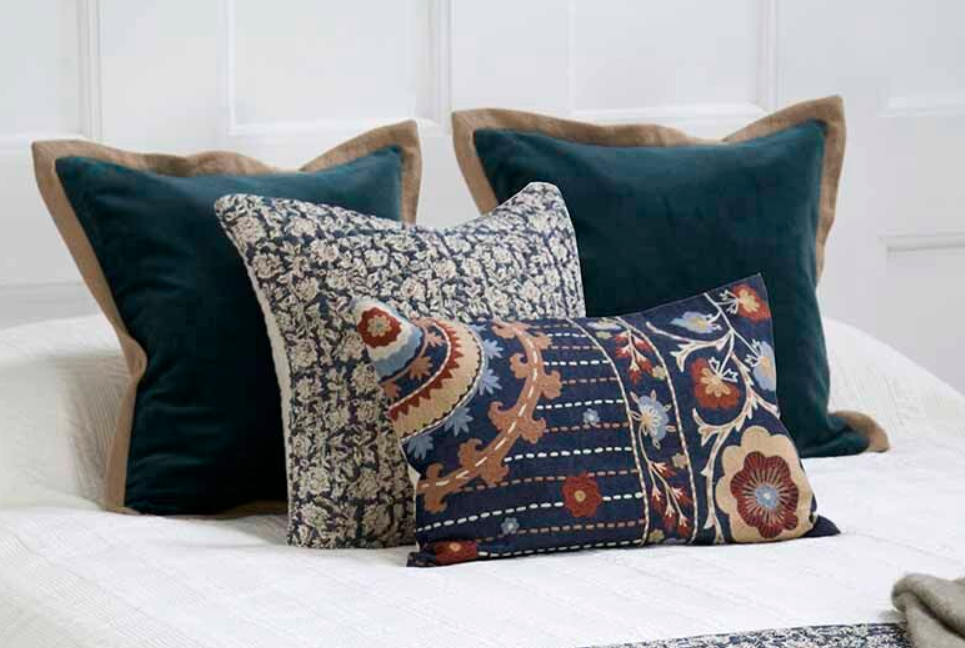 Glacier Flange Cushion