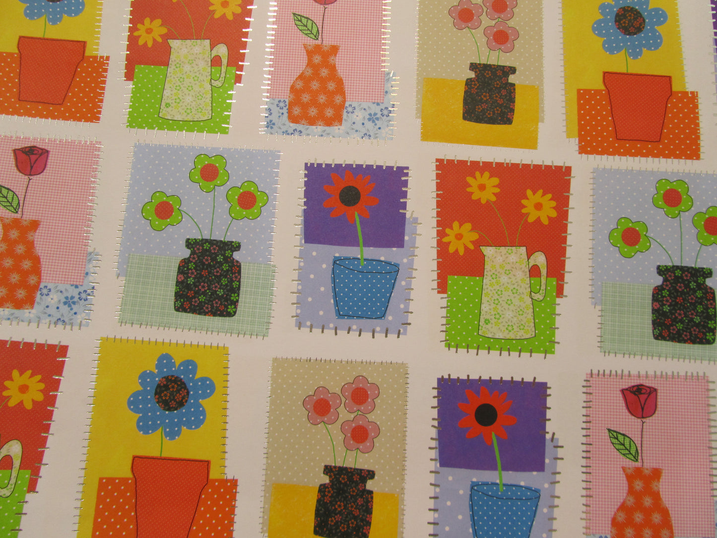 Vases & Flowers Wrap