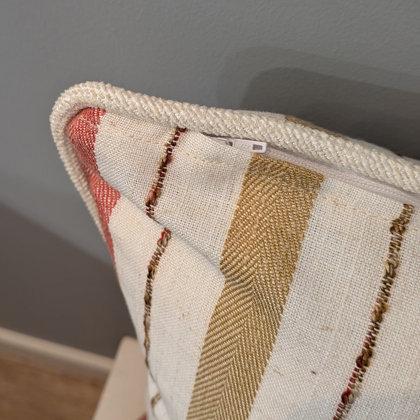 Camino Camel Cushion