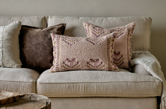 Kandy Cushion